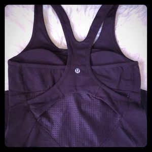 Lululemon top size 6